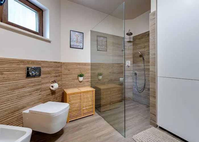 Ferienvilla Mit Pool- Ruhige Aria By Interhome