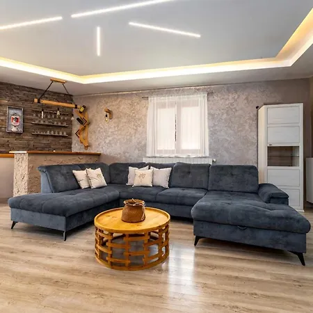 Ferienvilla Mit Pool- Ruhige Aria By Interhome Holiday home