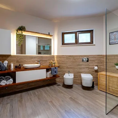 Ferienvilla Mit Pool- Ruhige Aria By Interhome