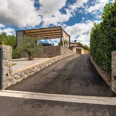 Ferienvilla Mit Pool- Ruhige Aria By Interhome Holiday home Kastav